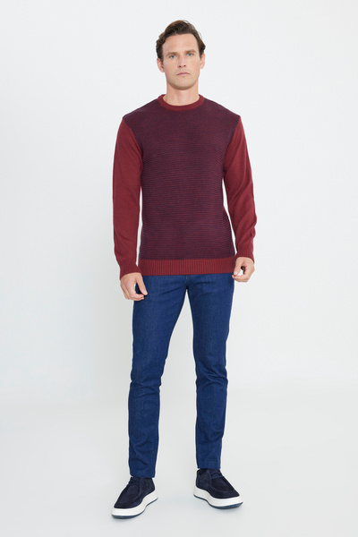 AC&Co / Altınyıldız Classics Burgundy-Navy Blue Standard Fit Regular Cut Crew Neck Honeycomb Patterned Knitwear Sweater
