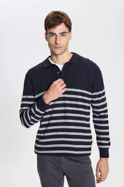 ALTINYILDIZ CLASSICS Marineblau-grauer Standard-Fit-Pullover mit normaler Passform, Polokragen und Streifenmuster