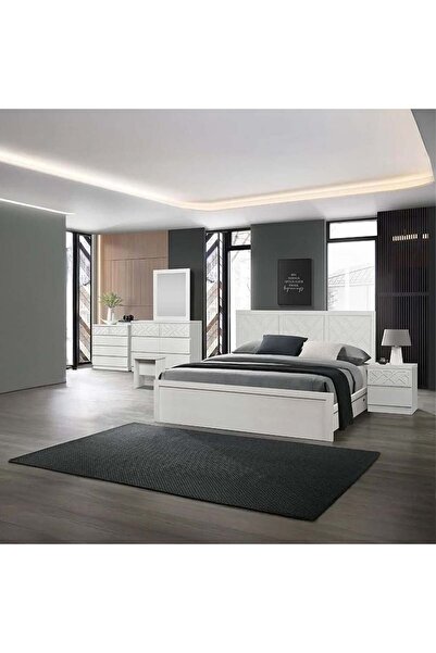 Danube Home غرفة نوم كازابلانكا سوبر كينج 200×200 - سرير، طاولتان جانبيتان، خزانة ملابس، مرآة، ومقعد - خشب بلوط أبيض