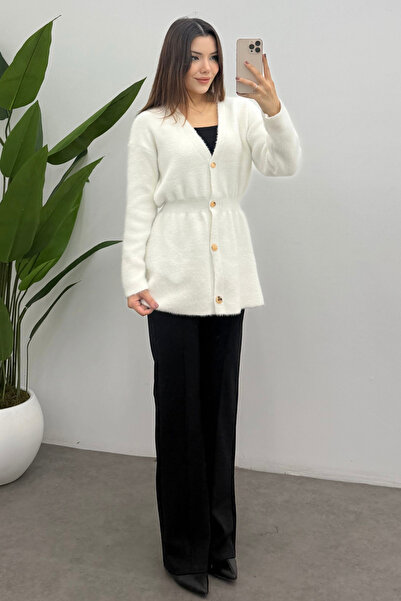 Bipantolon Women's Ecru Gold Snap Detailed Soft Knit Cardigan