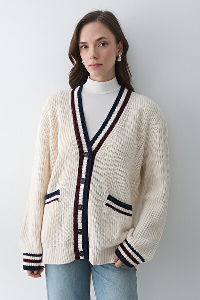 Laluvia Cream - Burgundy Colored Pocket Cardigan - 241143