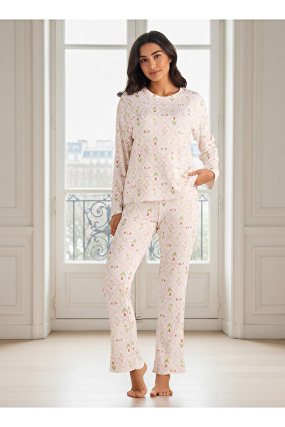 FAV طقم بيجامة تي شيرت وبنطال