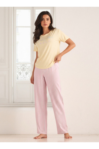 FAV طقم بيجامة (تيشيرت وبنطال) فيسكوز