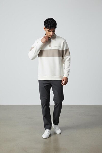 Sarar Interview Snap Polo Collar Combination Ecru Beige Sweatshirt