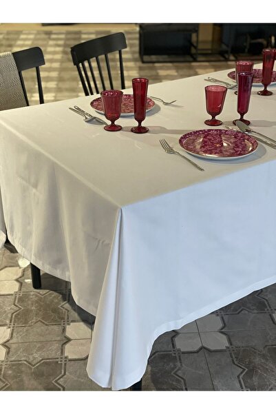 Lucien Home Seamless Plain White Tablecloth