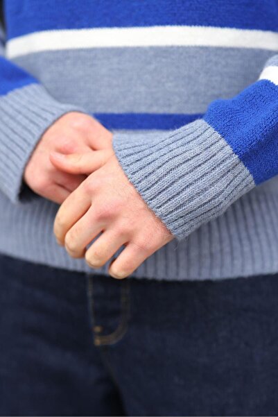 Madmext Pulover pentru bărbați din tricotaj cu dungi indigo B guler rotund E7455