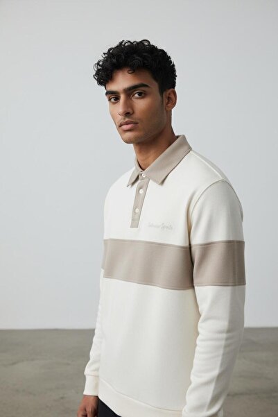 Sarar Interview Snap Polo Collar Combination Ecru Beige Sweatshirt
