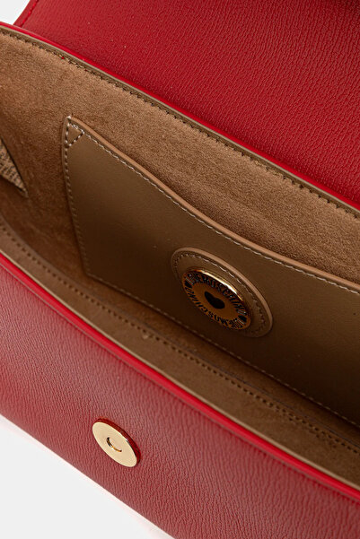 Love Moschino Women's Leather Metal Buckle Closure Adjustable Strap Red Shoulder Bag Jc4372Pp0Nkf0-500