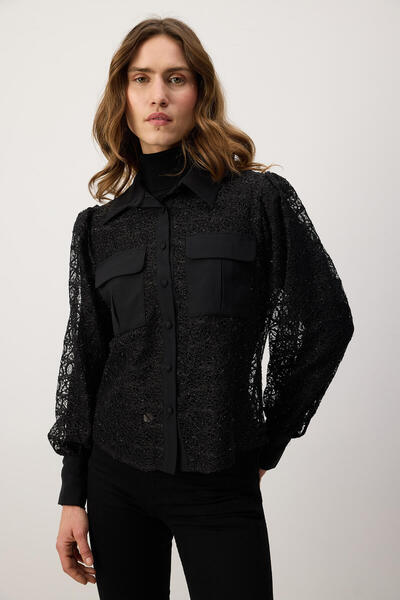 Touché Privé Lace Patch Pocket Shirt