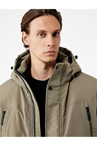 Koton Μακρυμάνικο παλτό με λεπτομέρεια τσέπης και φερμουάρ με κουκούλα Parka