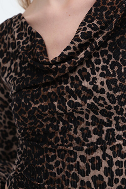 Addax Degaje Collar Leopard Blouse B12702