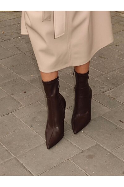 leopar by çetinay Kadın Kahve Streç Deri İnce Topuklu Bot | Lüks Şık Stiletto Bot Modeli