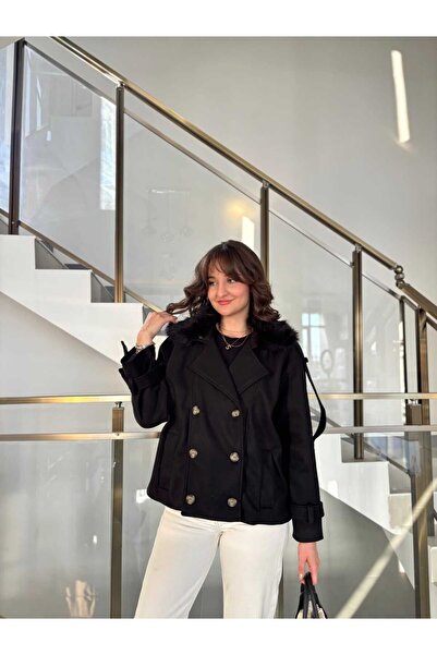 Sude Kızanlıklı Cashmere Coat with Fur Collar Detail