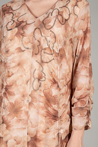 GUMANIZE Women's Round Neck Embroidered Dress