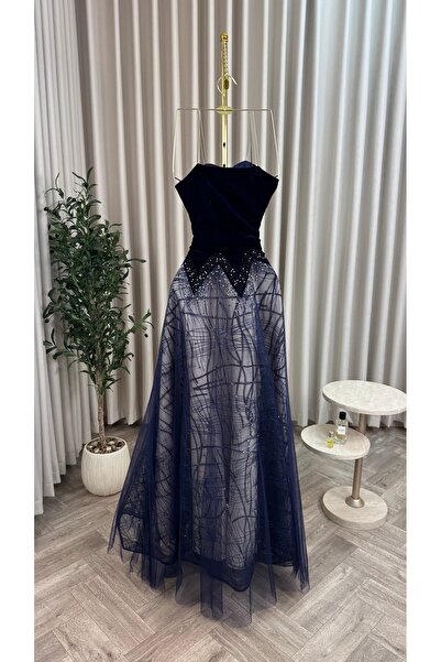 EVENTTANA Eventana Embroidered Wool and Tulle Winter Dress