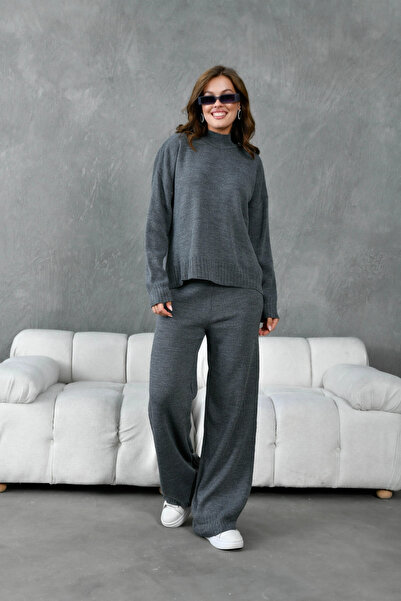 Park Karon Women's Mock Neck Slit Oversized Sweater Pants Two-Piece Knitwear Set