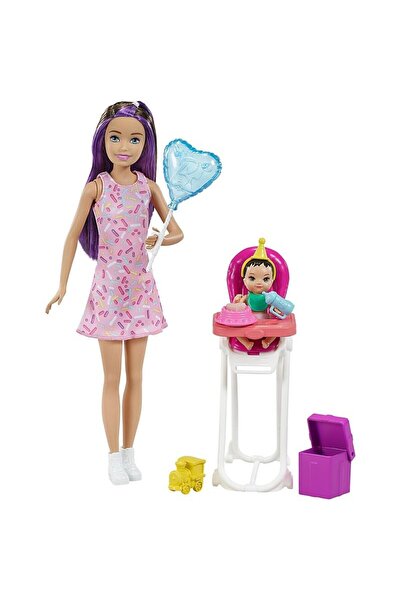 Barbie Set de joaca cu papusa Barbie, Skipper babysitter cu un copil la petre...