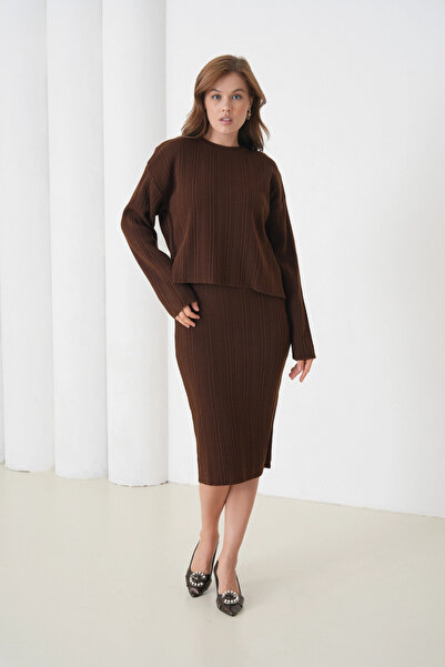 Park Karon Women's Crew Neck Textured Sweater Dress Two-Piece Knitwear Set