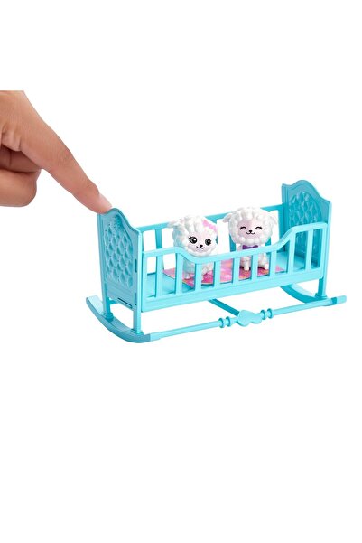 Barbie Dreamtopia Skipper Doll and Nurturing Fantasy Playset, HLC29