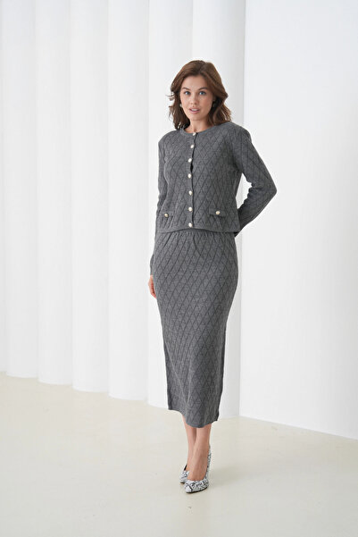 Park Karon Women's Crew Neck Button Detail Patterned Jacket Skirt Two-Piece Knitwear Set