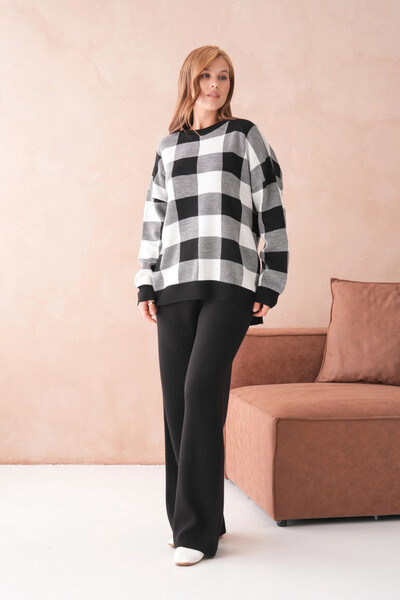 Park Karon Women's Crew Neck Patterned Slit Casual Sweater Pants Two-Piece Knitwear Set