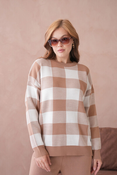 Park Karon Women's Crew Neck Patterned Slit Casual Sweater Pants Two-Piece Knitwear Set