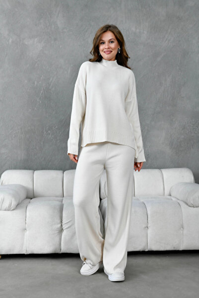 Park Karon Women's Mock Neck Slit Oversized Sweater Pants Two-Piece Knitwear Set