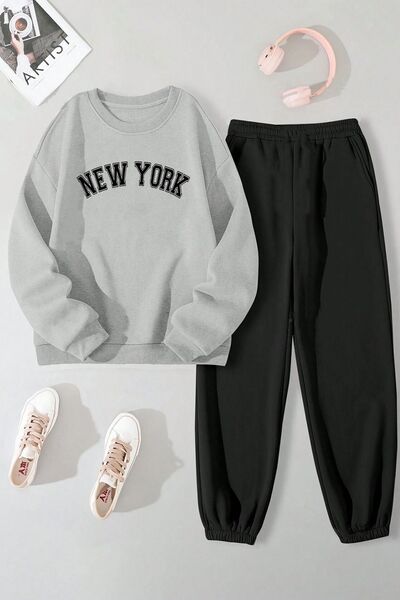uyguntarz Newyork Printed Unisex Crew Neck Sweatshirt - 2-Piece Tracksuit Set