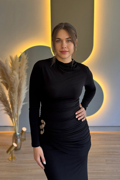 Aventien Stylish Black Maxi Dress with Gathered Accessory Detail