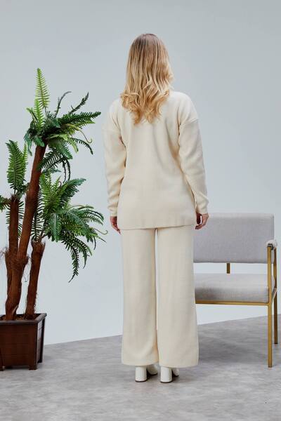 Jinx Wear Fashion Butterfly Lace Pearl Detail 2-Piece Acrylic Women's Knitwear Set