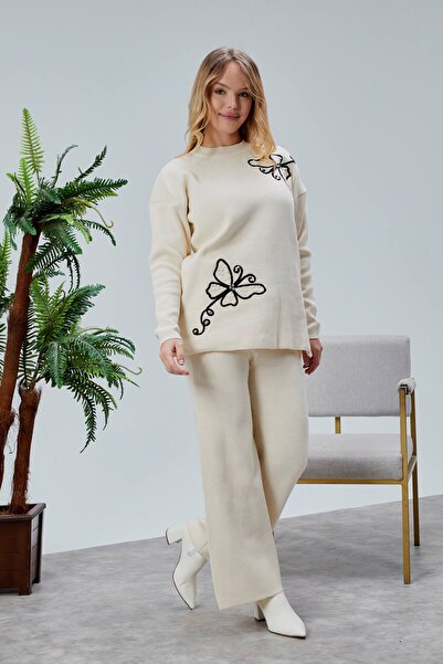 Jinx Wear Fashion Butterfly Lace Pearl Detail 2-Piece Acrylic Women's Knitwear Set