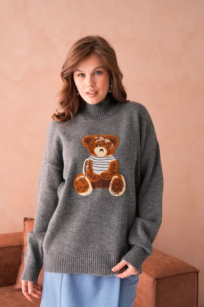 Noi Belis Oversized Teddy Bear Detailed Mock Neck Knitwear Sweater Aw25Kz0091
