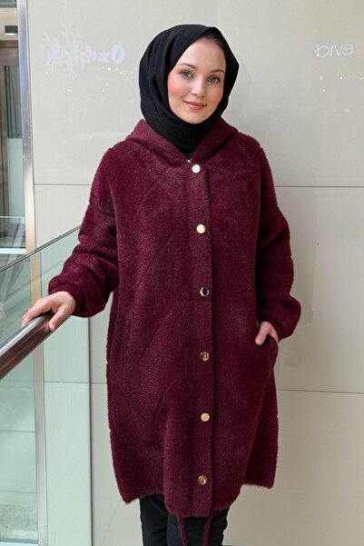 Ghisa Zigzag Patterned Angora Coat with Hooded Snaps