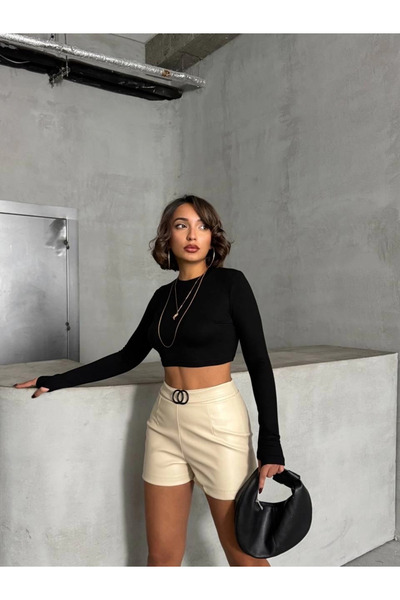 ZENGEZUR MALL Drnds Buckled Leather Shorts H24444 Cream (04659) (Size: S)