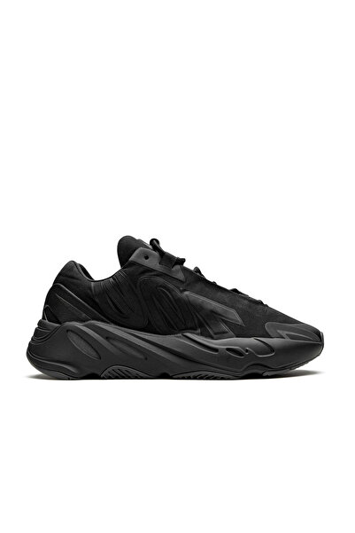 YEEZY Pantofi Sport 700 Boost MNVN Triple Black Full Negru Metal FV4440