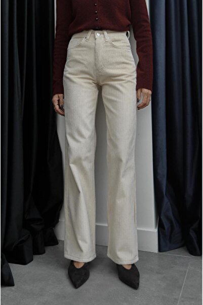 Havoş Ecru Velvet Straight Trousers