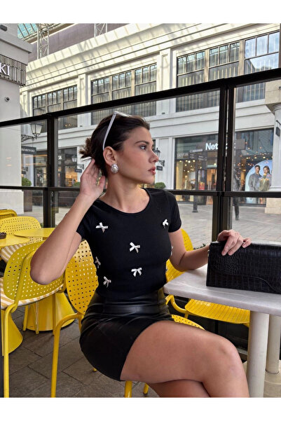 ZENGEZUR MALL Drnds Bow Blouse Black (05805) (Size: S)