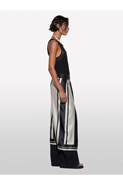 Sisley Viscose Blended Ribbed Jersey Slim Fit Tank Top Women's Black Tank Top - 325P3Y61Lh00Z