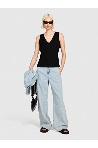 Sisley 100% Cotton Thick Strap V-Neck Tank Top Women's Black Tank Top - 324P3I1Xlh00S