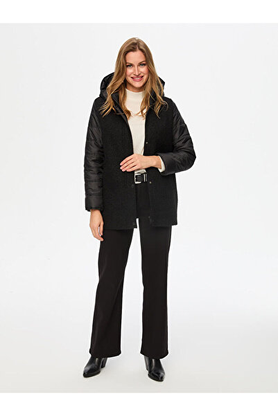 Faik Sönmez Bürümcük Garnili Kapüşonlu Kapitone Kaban W26KKB007