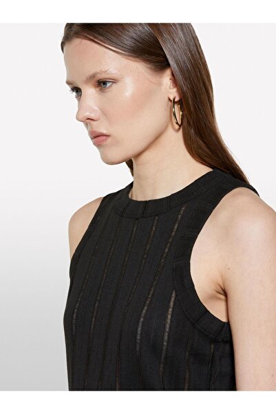 Sisley Viscose Blended Halter Neck Slim Fit Tank Top Women's Black Tank Top - 325P31Welh00X