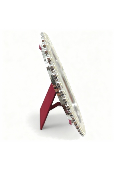 Famira Trading Oval Pearl Decorated 13X18 Photo Frame – Decorative Desktop Frame