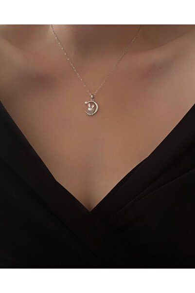 Çelik İnci Boncuklu Gümüş Renk Tavşan Figür Kolye