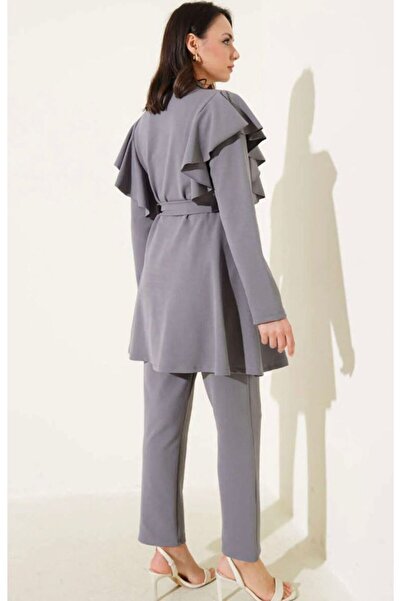 YILMAZBARMAZ Women's Stone Button Ruffle Double Set