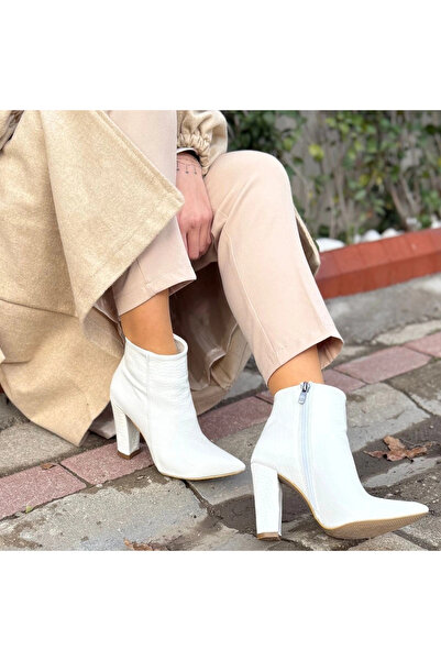 ALFA AKSESUAR 03 Loora White Patent Leather Patterned Heeled Boots