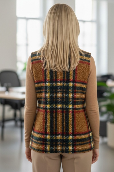 Chiccy Italian Mustard V-Neck Sleeveless Plaid Non-Closed Thick Casual Acrylic Woven Vest 64 54