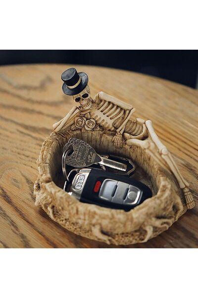 The Bros VOVCAMLS Creative Skull Shape Ashtray, Cute Funny Cigarette Ashtray for Home & Patio