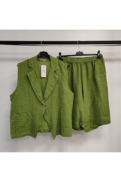 della moor Women's Green Italian Shorts & Jacket Linen Set