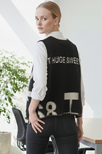 Chiccy Italian Black V-Neck Sleeveless Letter B Printed Unfastened Crochet Edging Acrylic Woven Vest 60 60