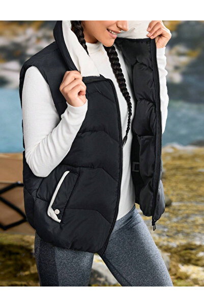 Sheya Shein vest, black